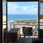 Boutique W Sea View And Private Rooftop Terace