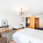 Apartmán Boutique W Sea View And Private Rooftop Terace