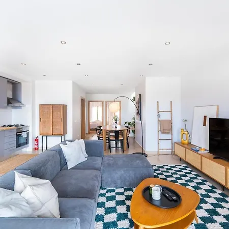 Apartamento Boutique W Sea View And Private Rooftop Terace