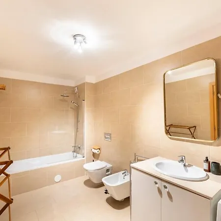 Boutique W Sea View And Private Rooftop Terace