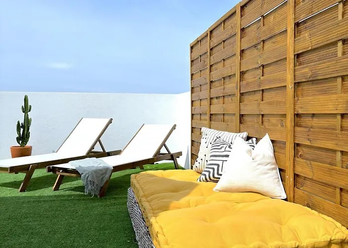 דירה Boutique W Sea View And Private Rooftop Terace נאזרה