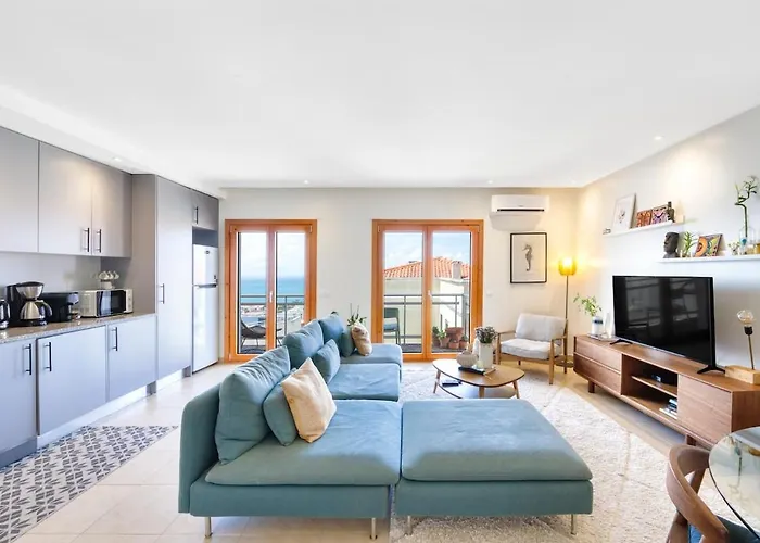 Boutique W Sea View And Private Rooftop Terace