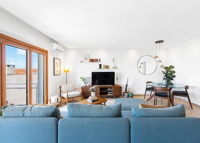 Boutique W Sea View And Private Rooftop Terace דירה נאזרה